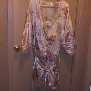 Secret Treasure 3 piece New